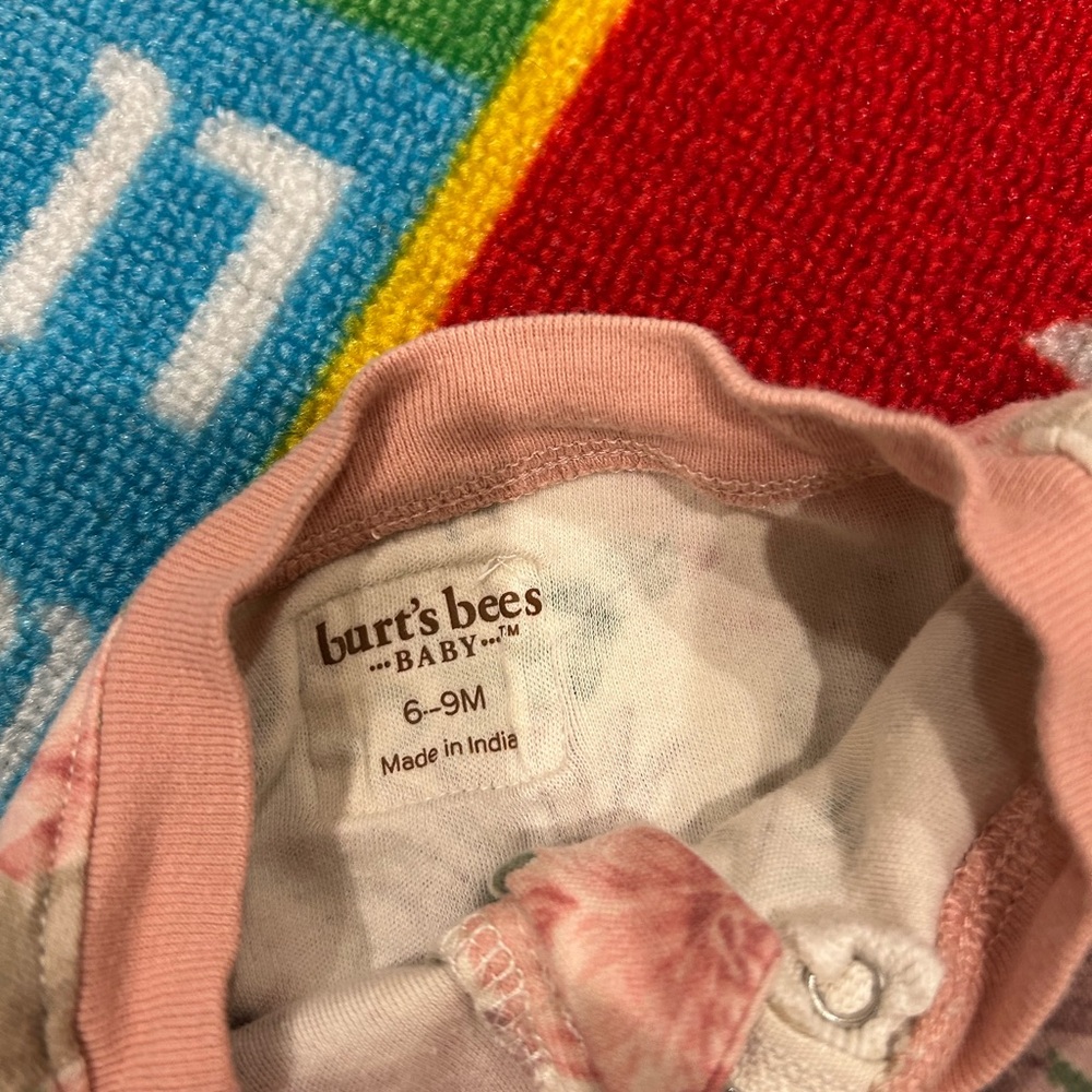 Burt's Bees Pink Floral Kids Footie - Picture 2 of 2